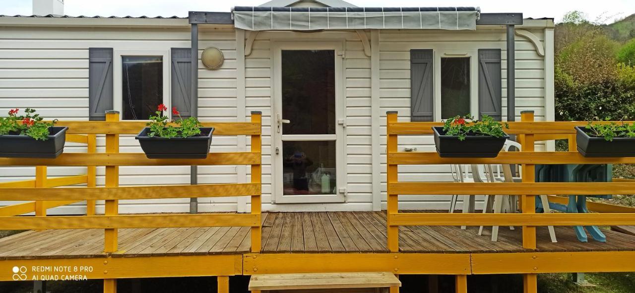 Mobil-Home Au Pied Des Pyrenees Castillon-en-Couserans Luaran gambar